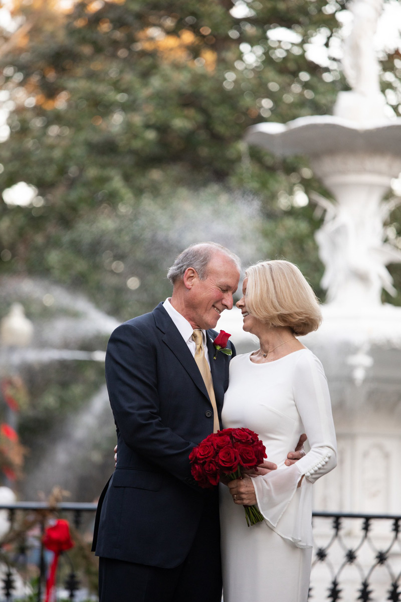 Forsyth Park elopement in December when the leaves are still and always green