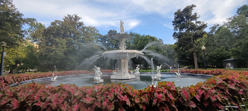 Forsyth Park fountain