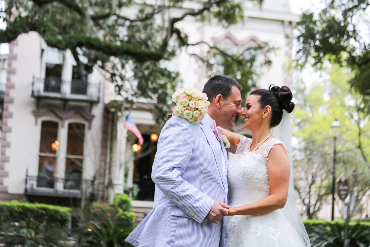 Lafayette Square is a great place to elope with a beautiful fountain